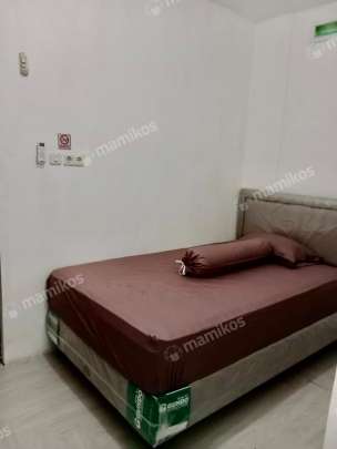 Kost R Serpong Tangerang Selatan